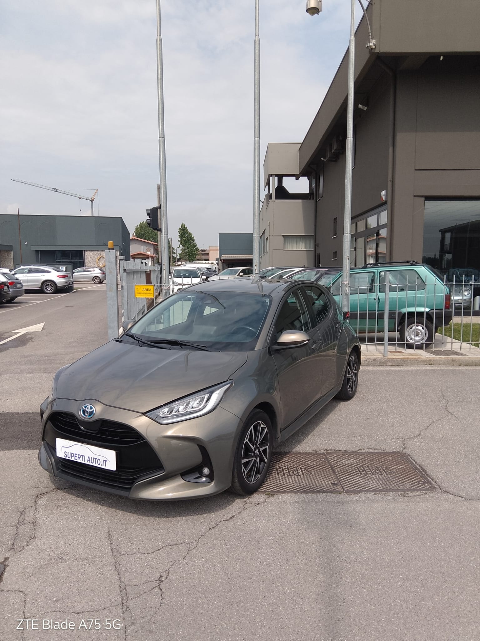 Toyota Yaris 1.5 hybrid
